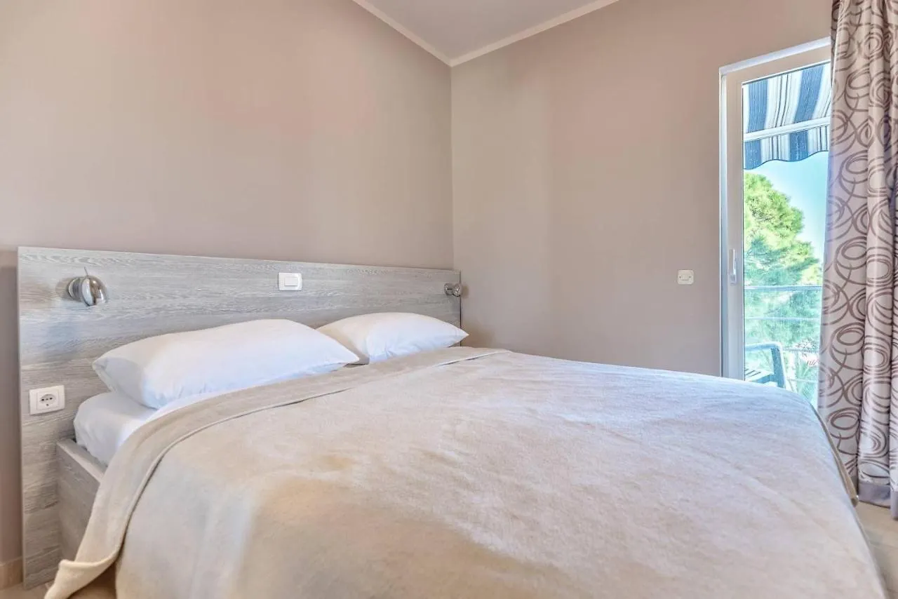 Apartment Paradiso, No 7 Vir Croatia